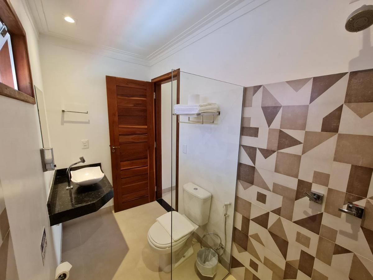 Pousada Camaras Алту-Параизу-ди-Гояс Экстерьер фото